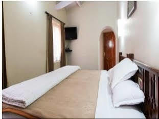 Bouganvilla Resort Уті Екстер'єр фото