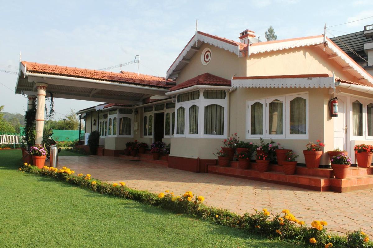 Bouganvilla Resort Уті Екстер'єр фото
